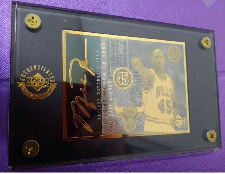 マイケルジョーダン　UPPER DECK 24k authenticated 日本からの「神様」のバイバックに194万5000円！ ジョーダン「Ultimate