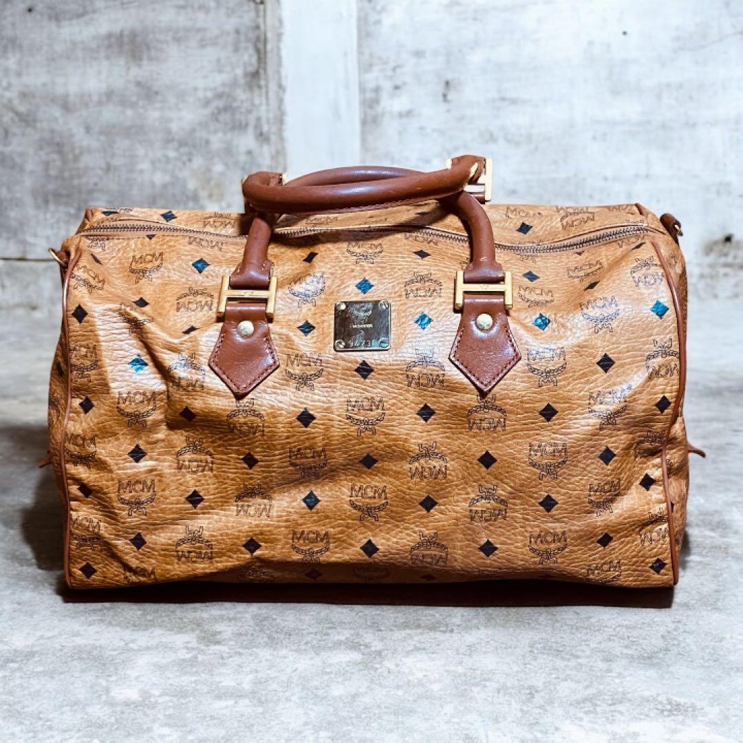 MCM 大容量 ボストンバッグ ブラウン モノグラム エムシーエム レザー エムシーエム Mode Creation Munich(MCM) バッグ 2WAY ボストンバッグ